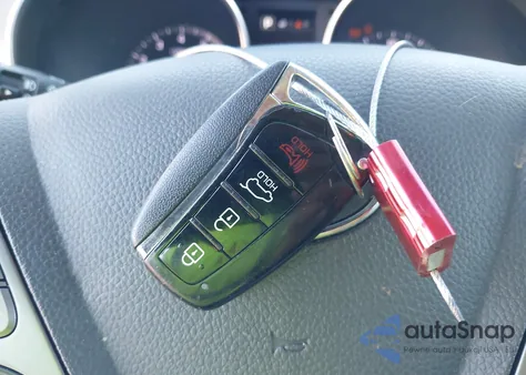 2018 Hyundai Santa Fe Sport 2.4L from USA, damaged, VIN 5NMZU3LB5JH104883